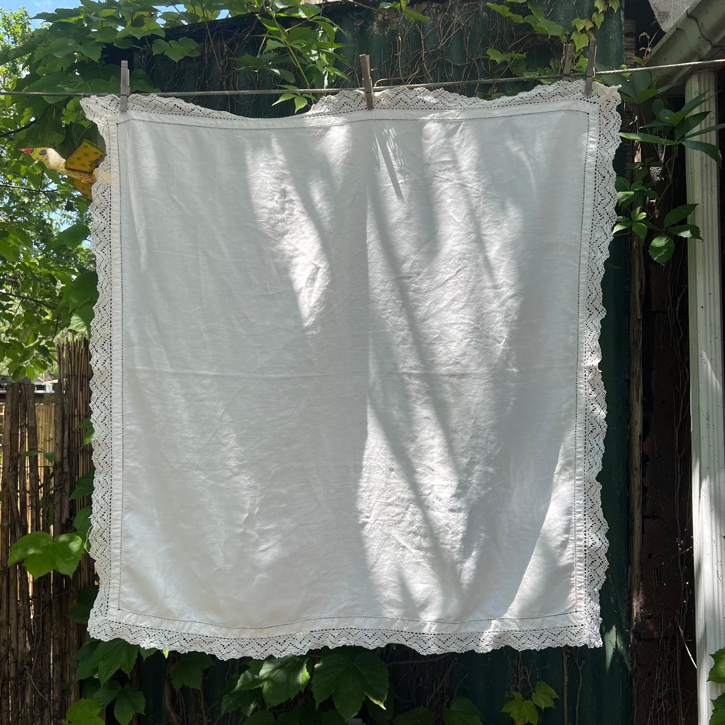 Vintage Crocheted Edge Linen Tablecloth