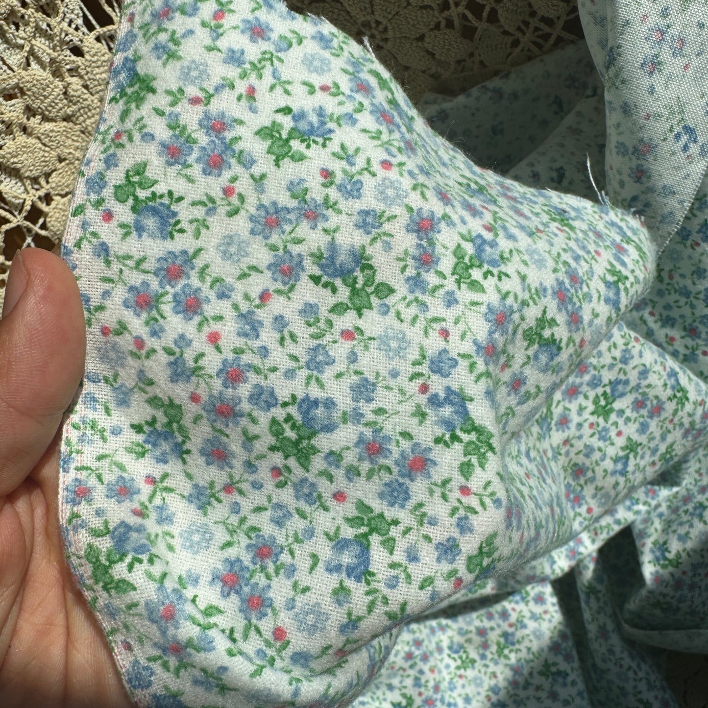 Vintage Ditsy Floral single napped Flannel(sold by yard; 3 avail)