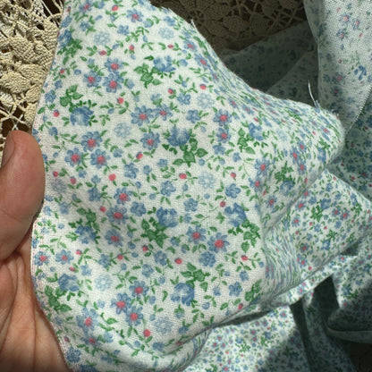 Vintage Ditsy Floral single napped Flannel(sold by yard; 3 avail)