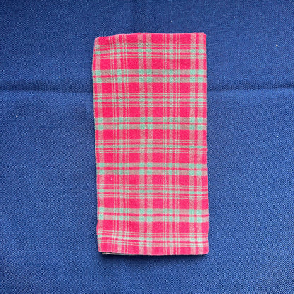 red & green plaid napkins