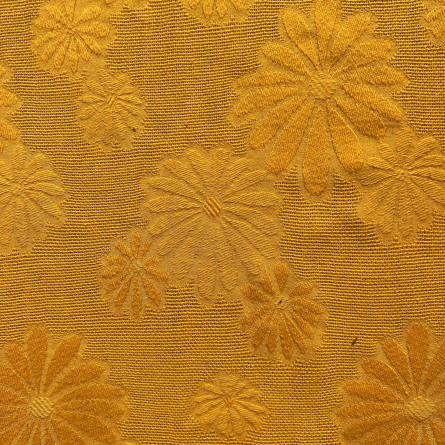 mustard daisy tablecloth