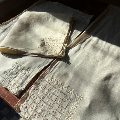 Vintage Linen Table Set