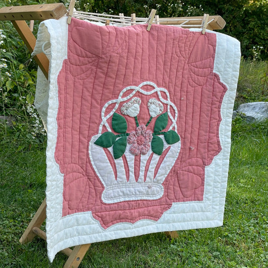 decorative basket of flowers mini quilt with loops