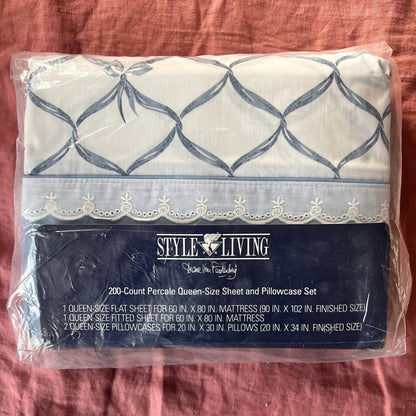 Diane von furstenberg blue bow sheet set