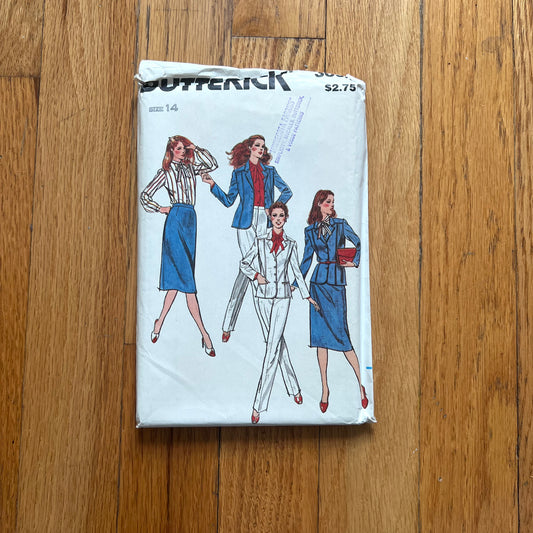 butterick 3036 Pan Am style suit